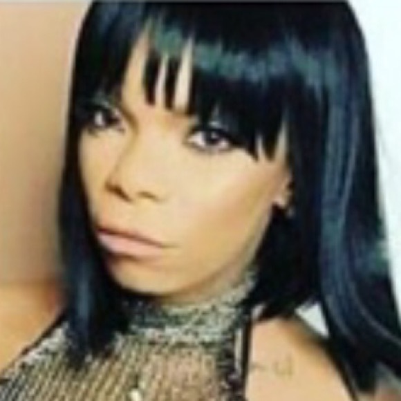 Meet your Posher, Rochelle - Picture 2 of 2